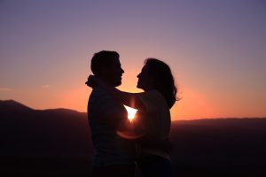 Read more about the article Manifesting Love: 5 Steps to Attracting Your Ideal Partner